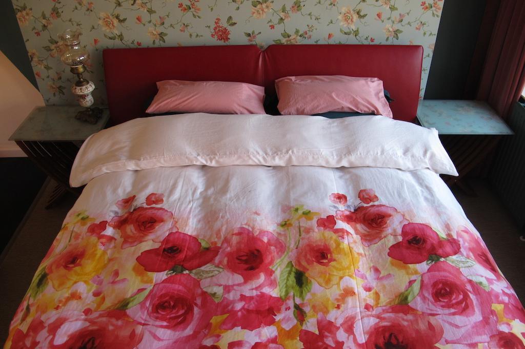 Bed and Breakfast Wild Roses Amsterdam Zimmer foto