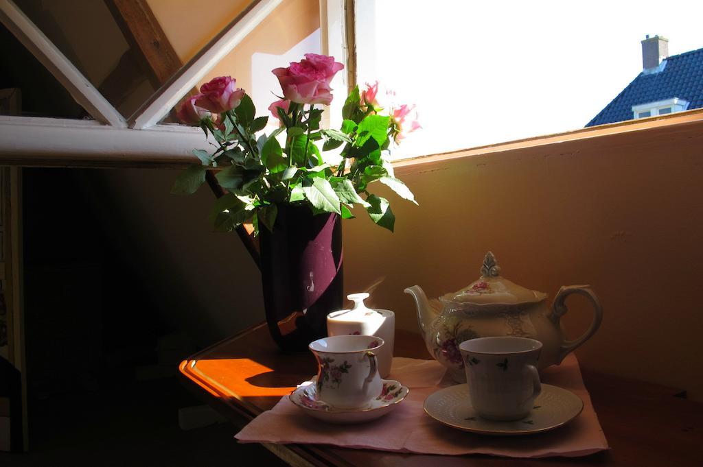 Bed and Breakfast Wild Roses Amsterdam Zimmer foto
